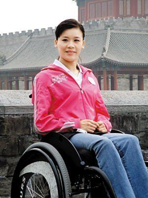 然白皙漂亮嫁身价千万富豪被宠成公主！球盟会网站入口体操名将桑兰41岁仍(图2)